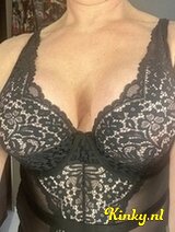 Anna - Mature Trans Cougar