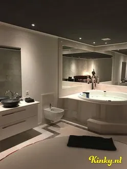 cest-la-vie-privehuis-in-weert-5cf6ade657f1d1e3d6226e6b