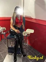 mistress-luna-bdsm-via-kinky-614f30801da36566882ecb4a