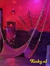 mistress-luna-bdsm-via-kinky-639888aa767ae2001ac9a859