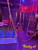 mistress-luna-bdsm-via-kinky-639989df6c95690012362f34