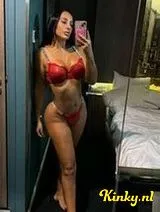 Roma - You hot whore 