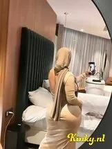 loubna-prive-ontvangst-via-kinky-6544ad1b676a4f001a43e95b