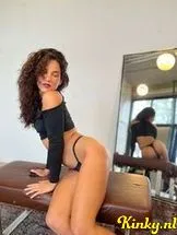 melvee-prive-ontvangst-via-kinky-68fba91c32844c0013f6221c