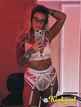 blondy-escort-via-kinky-6843125f3cd0cf00131caaa9