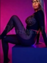 blondy-escort-via-kinky-69c3830624dc5800143ad0e9