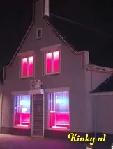 juliabar-club-in-nuland-61abae56a1d5ab1bc4fd5a9e