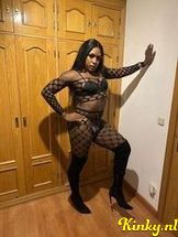 ariana-prive-ontvangst-via-kinky-6903f4d0a9c49d001396658b