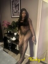 Ariana - Available 24hr selling and video calls only