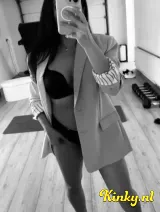 Magda - Sexy , klasse brunette !