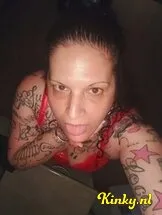 sarifah-prive-ontvangst-via-kinky-685d59dbb04b8d00132dff54