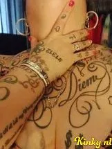 sarifah-prive-ontvangst-via-kinky-691f334296de780013837b05