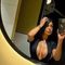 cleo-prive-ontvangst-via-kinky-68d2f1eb4884f30013e89e72
