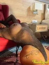 kitty-prive-ontvangst-via-kinky-68fd5baaf044d900134e28ee