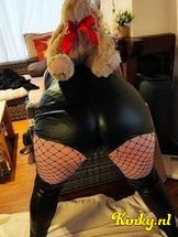 karen-escort-via-kinky-6996d9d9f0f46a0013b6541a