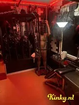 mrs-amber-bdsm-via-kinky-61e7c4c93ad7040012111089