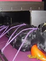 mrs-amber-bdsm-via-kinky-5cf6655d3dbf505c0b25c958