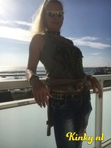 Demi - Erotische body to body massage in Burgerveen