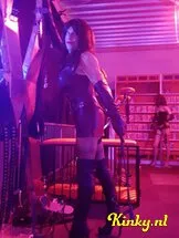 ts-meesteres-shi-bdsm-via-kinky-61f3331710ceba0013d5c8f0