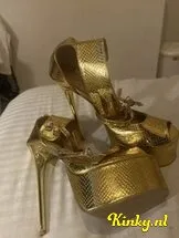 antonela-prive-ontvangst-via-kinky-67d7f612e3c9220013c7e980