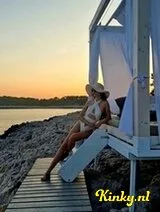 Maria & Max - Love older guy 40+