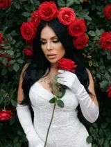 Dinora - Dominant bitch sex lover