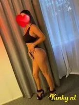 veronika-escort-via-kinky-6988d05286b1a50012ff1077