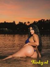 layla-prive-ontvangst-via-kinky-696f9f6a1b1ae90013d083ad