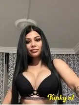 ema-escort-via-kinky-679a46a7474f31001381b881