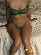 Lesly - altijd geil, grote borsten, dikke billen