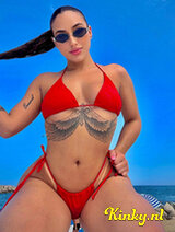 Stormy - Hot schoolgirl / Real photos
