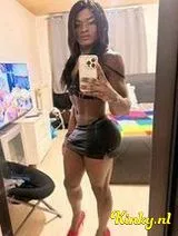 Michelle - Welcome to my profile i like good party