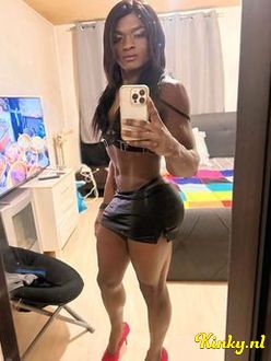 michelle-prive-ontvangst-via-kinky-6997754708119e001494d11c