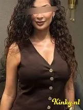 sofia-escort-via-kinky-695f1512b6564e00135f00e5